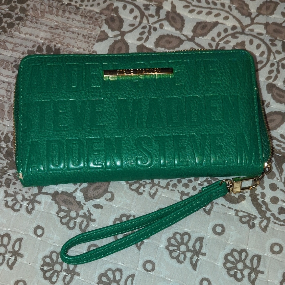 Women's Steve Madden Wristlet Wallet.